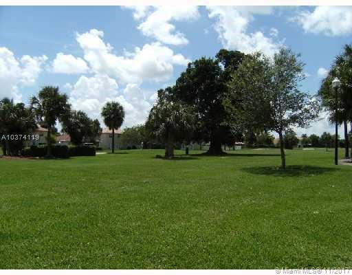 CORAL KEY CONDO - Residential Lease
