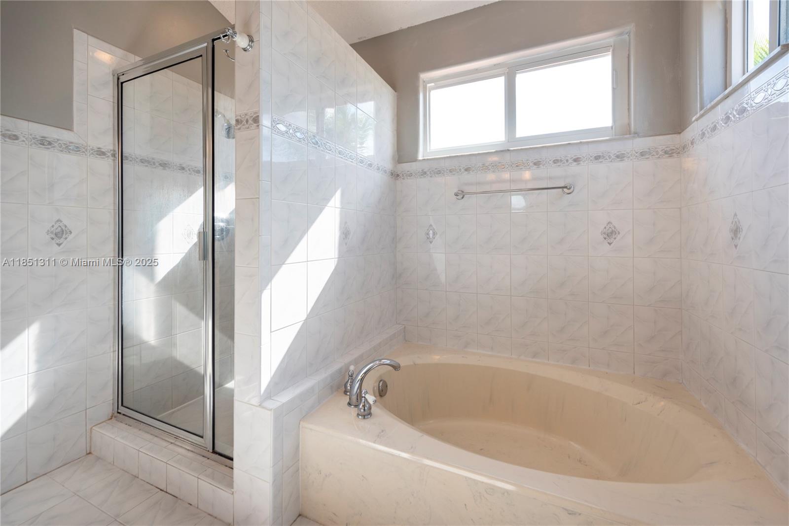 LAGUNA SPRINGS I - Residential