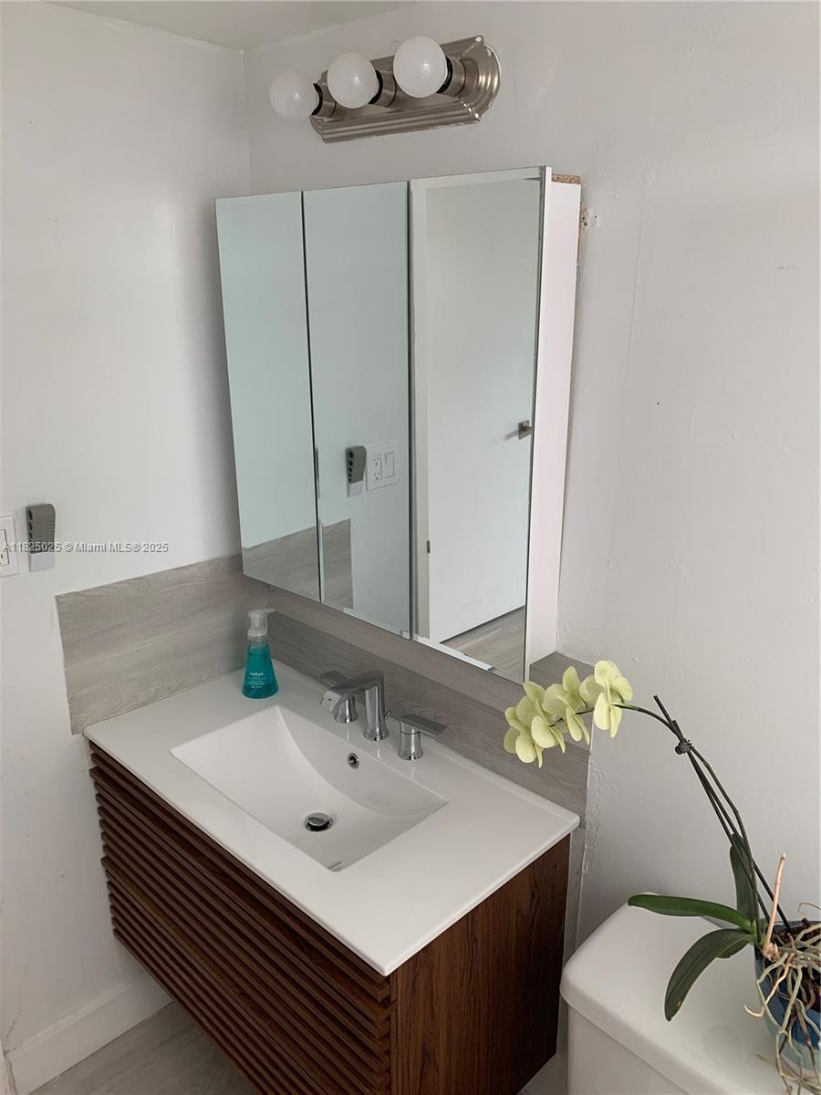 HORIZON HOUSE CONDO - Residential