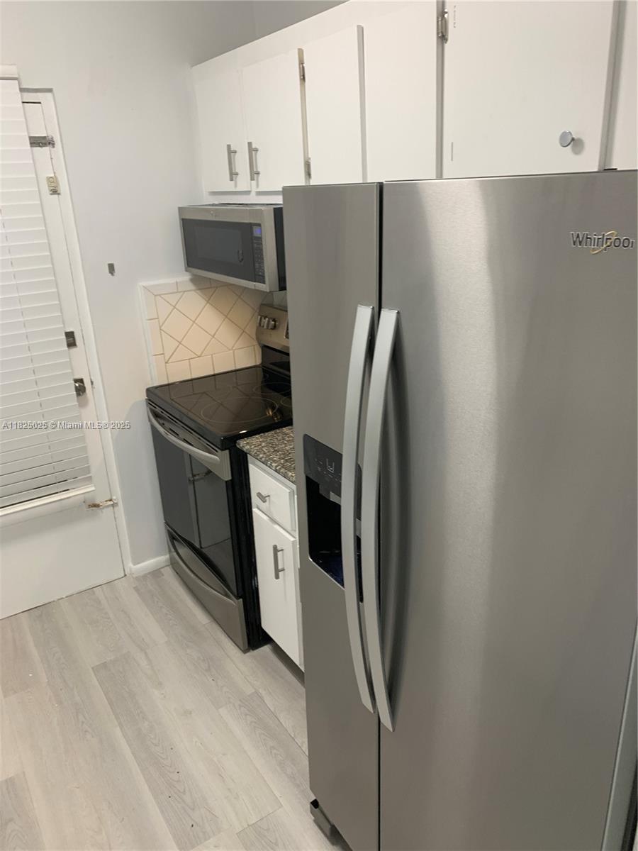 HORIZON HOUSE CONDO - Residential