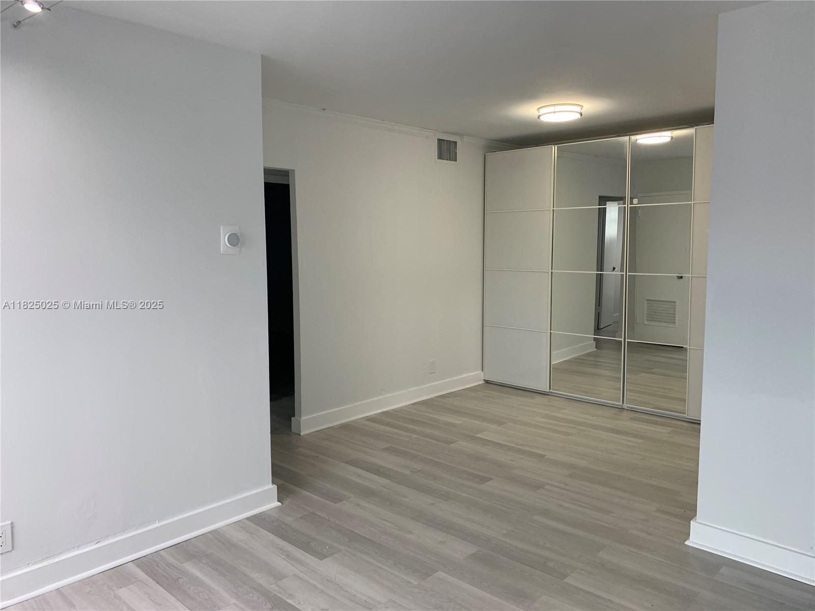 HORIZON HOUSE CONDO - Residential