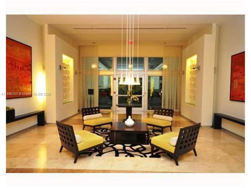 METROPOLIS I AT DADELAND - Residential Lease