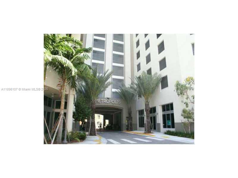 METROPOLIS I AT DADELAND - Residential Lease