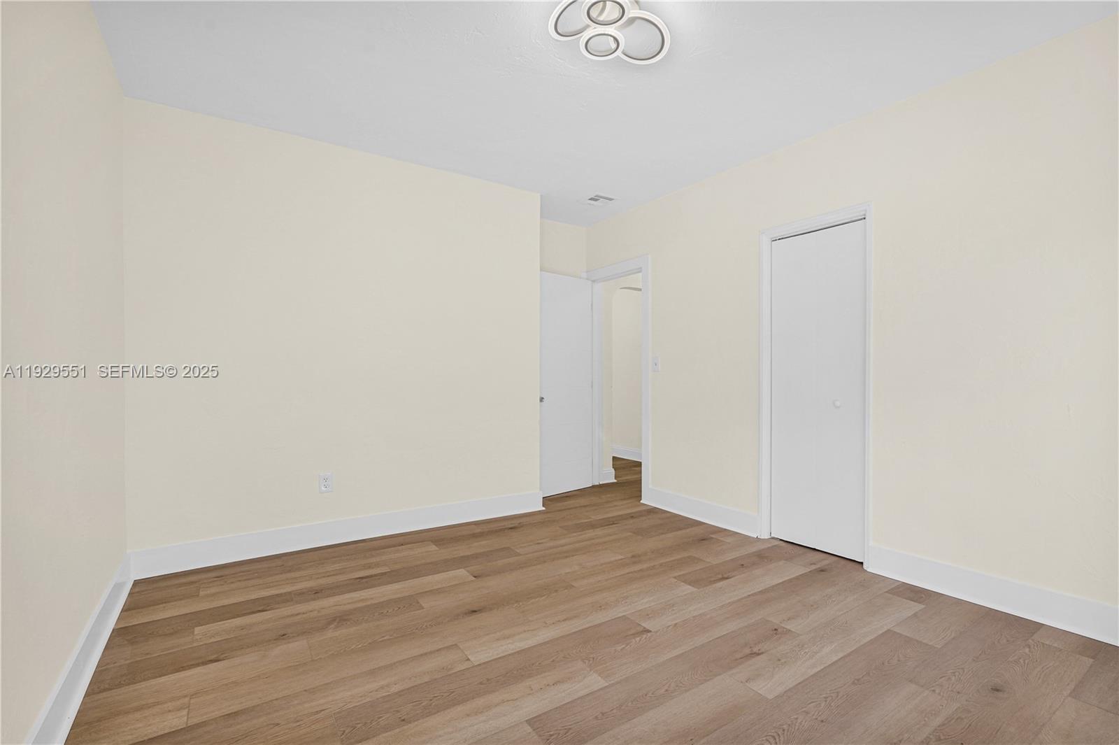 PULLMAN PK - Residential Lease