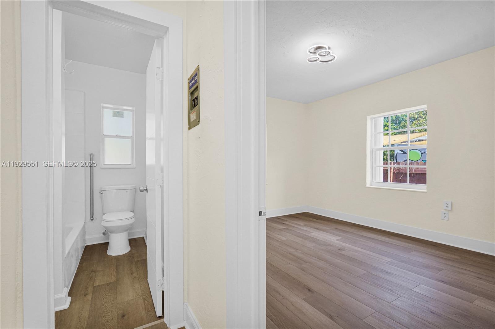 PULLMAN PK - Residential Lease