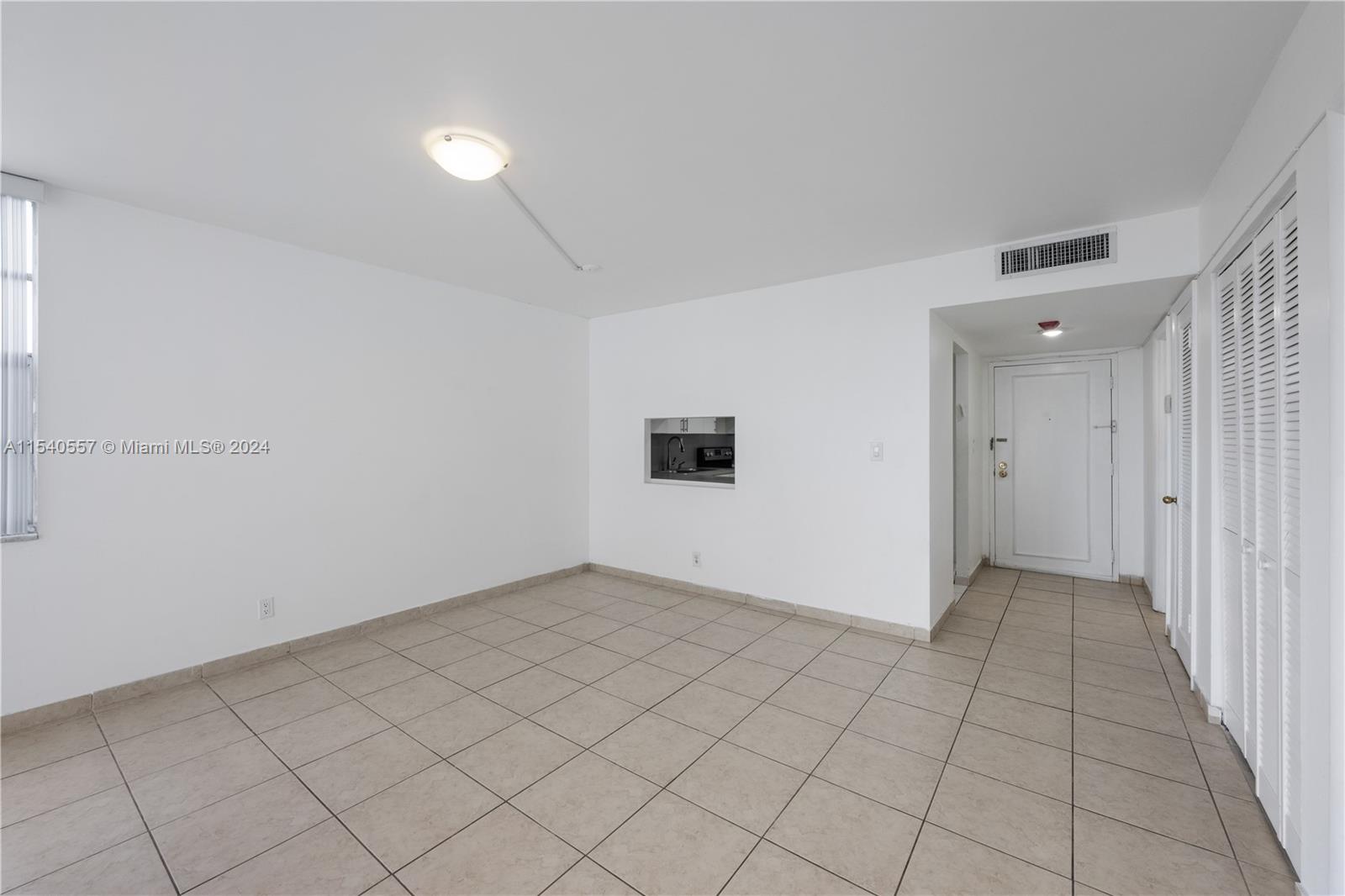 GATEWAY HOUSE CONDO - SOU - Residential Lease