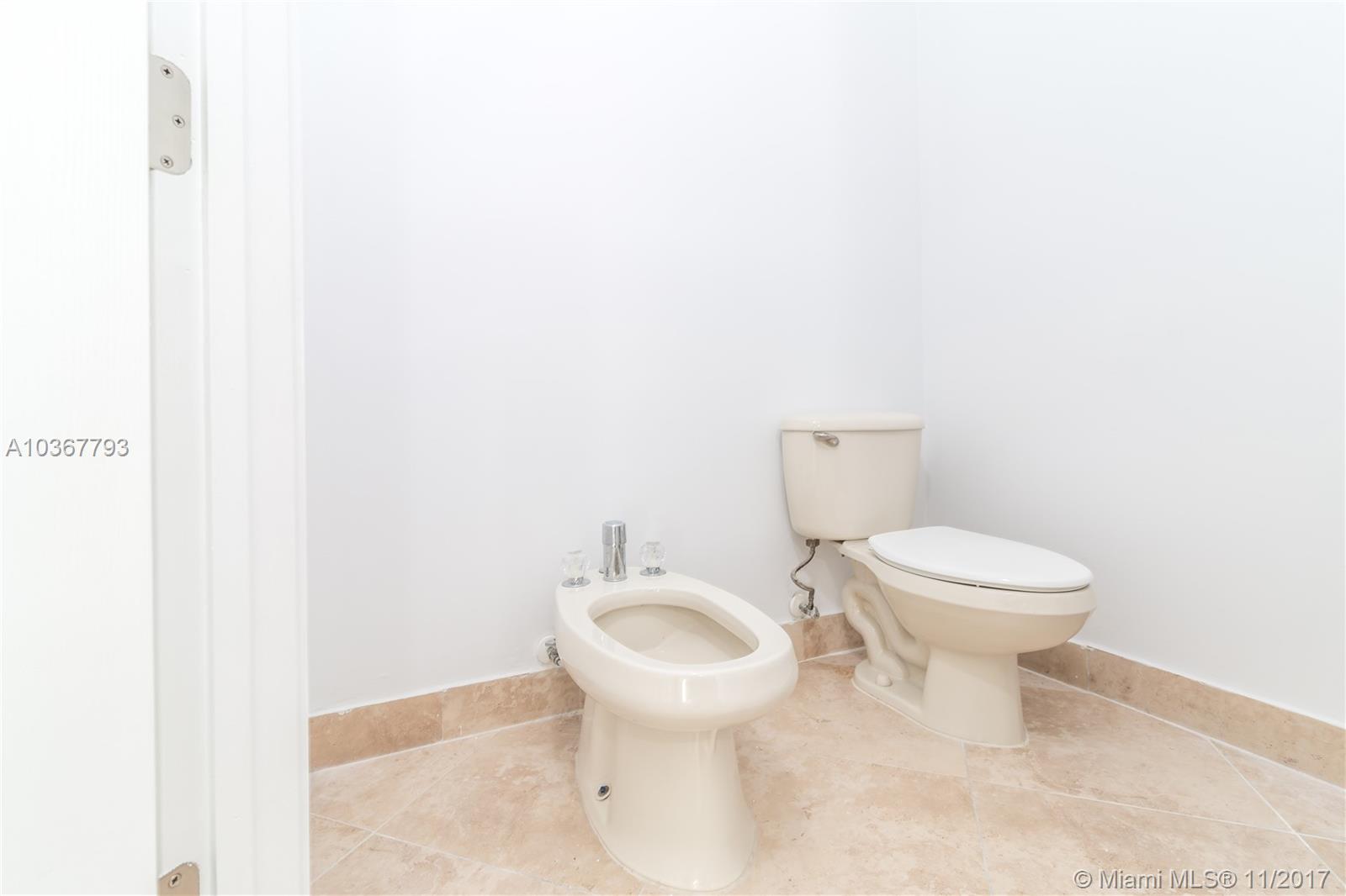 Encantada - Residential