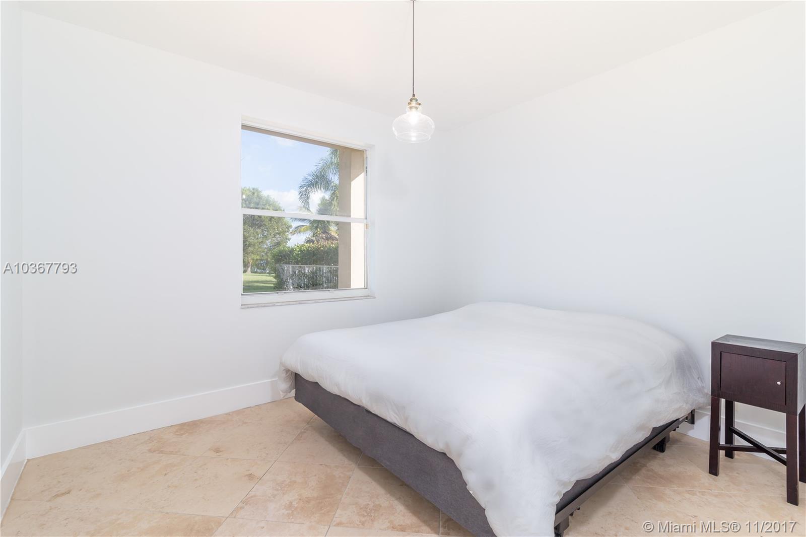 Encantada - Residential