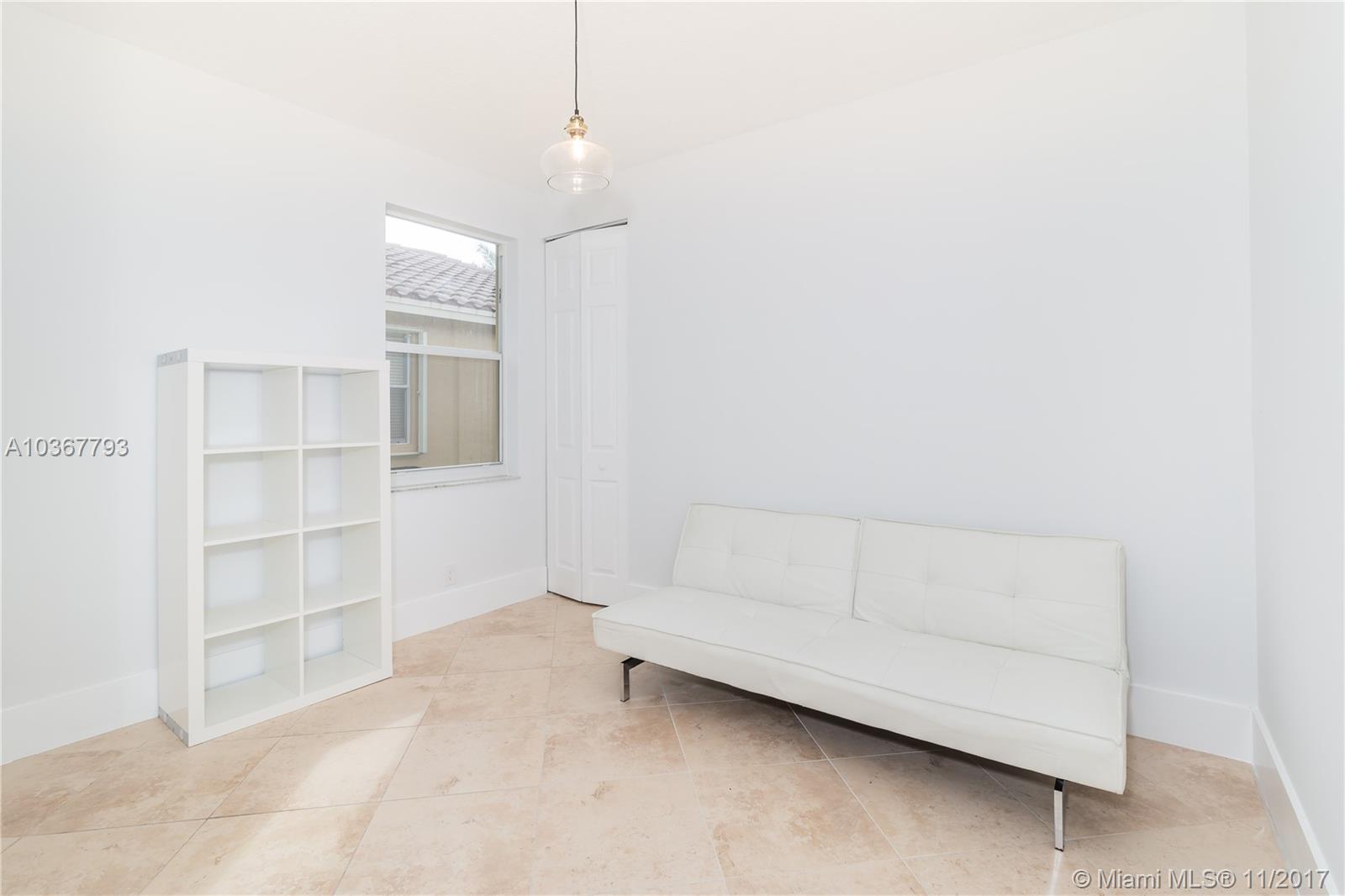 Encantada - Residential