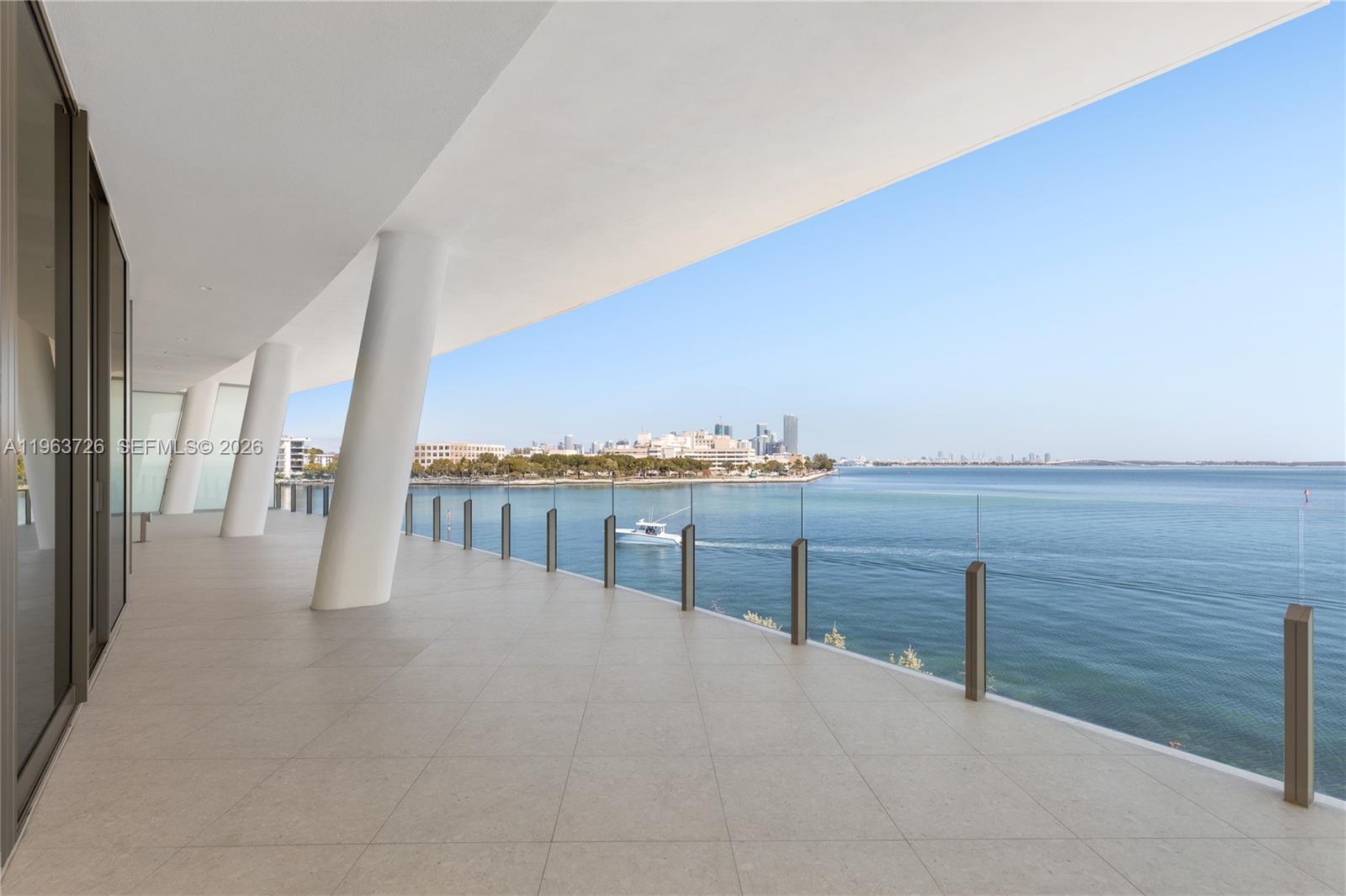 Vita Grove Isle - Residential