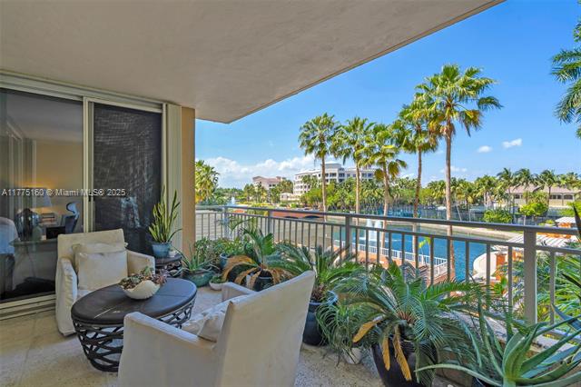 LAKE TOWER CONDO - Residential