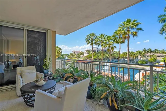 Key Biscayne, Florida 33149, United States, 3 Bedrooms Bedrooms, ,3 BathroomsBathrooms,Residential,Active,100759