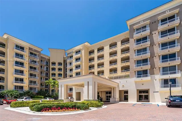 Key Biscayne, Florida 33149, United States, 3 Bedrooms Bedrooms, ,3 BathroomsBathrooms,Residential,Active,100759