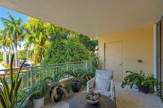 Key Biscayne, Florida 33149, United States, 3 Bedrooms Bedrooms, ,3 BathroomsBathrooms,Residential,Active,100759
