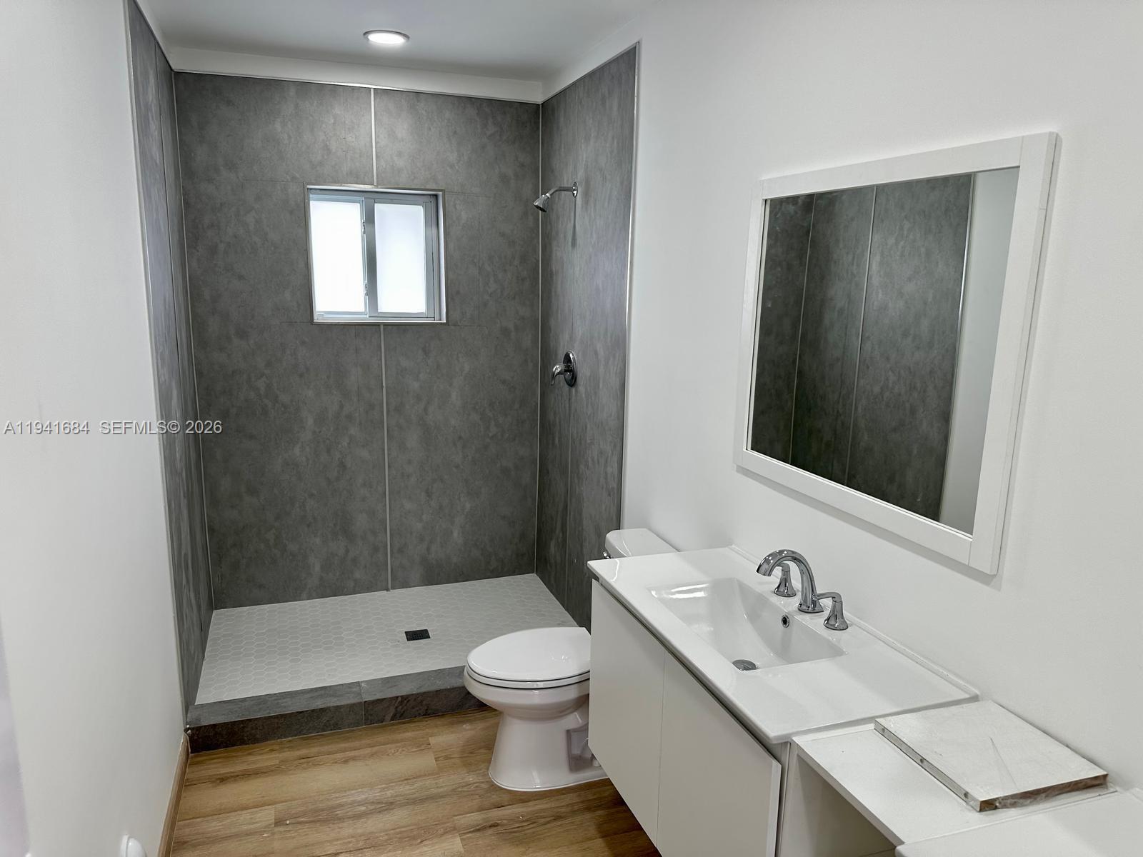 KING HOMESITES - Residential