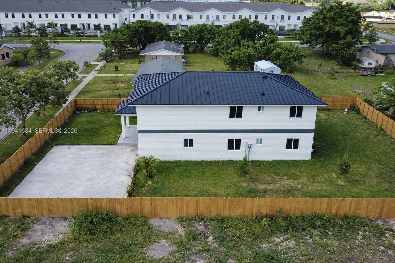 KING HOMESITES - Residential