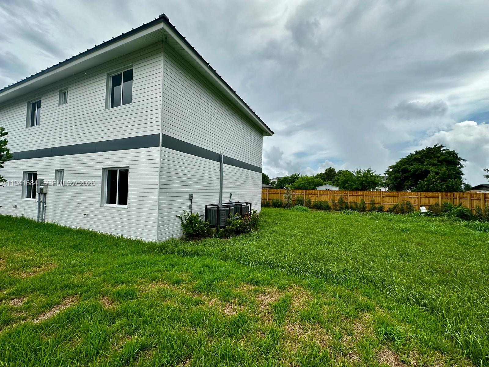 KING HOMESITES - Residential