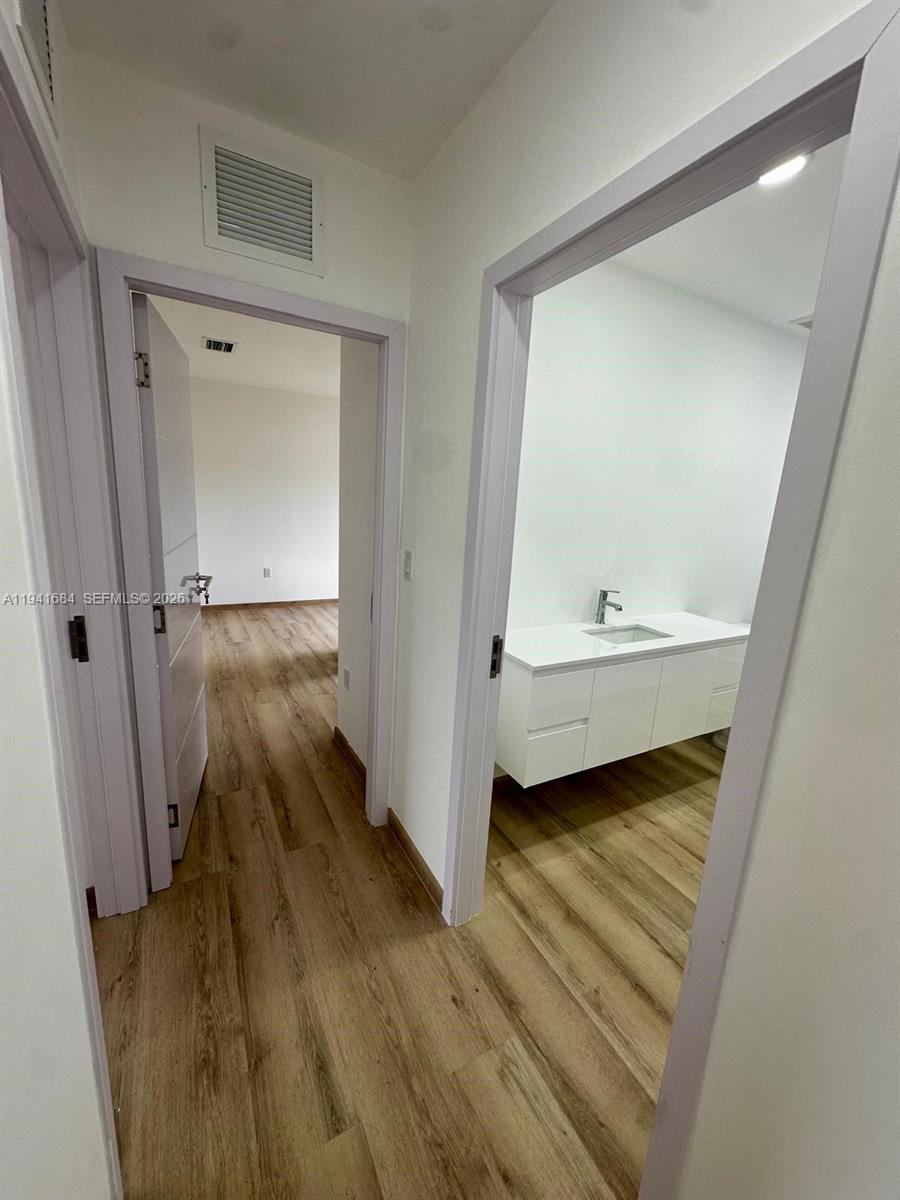 KING HOMESITES - Residential