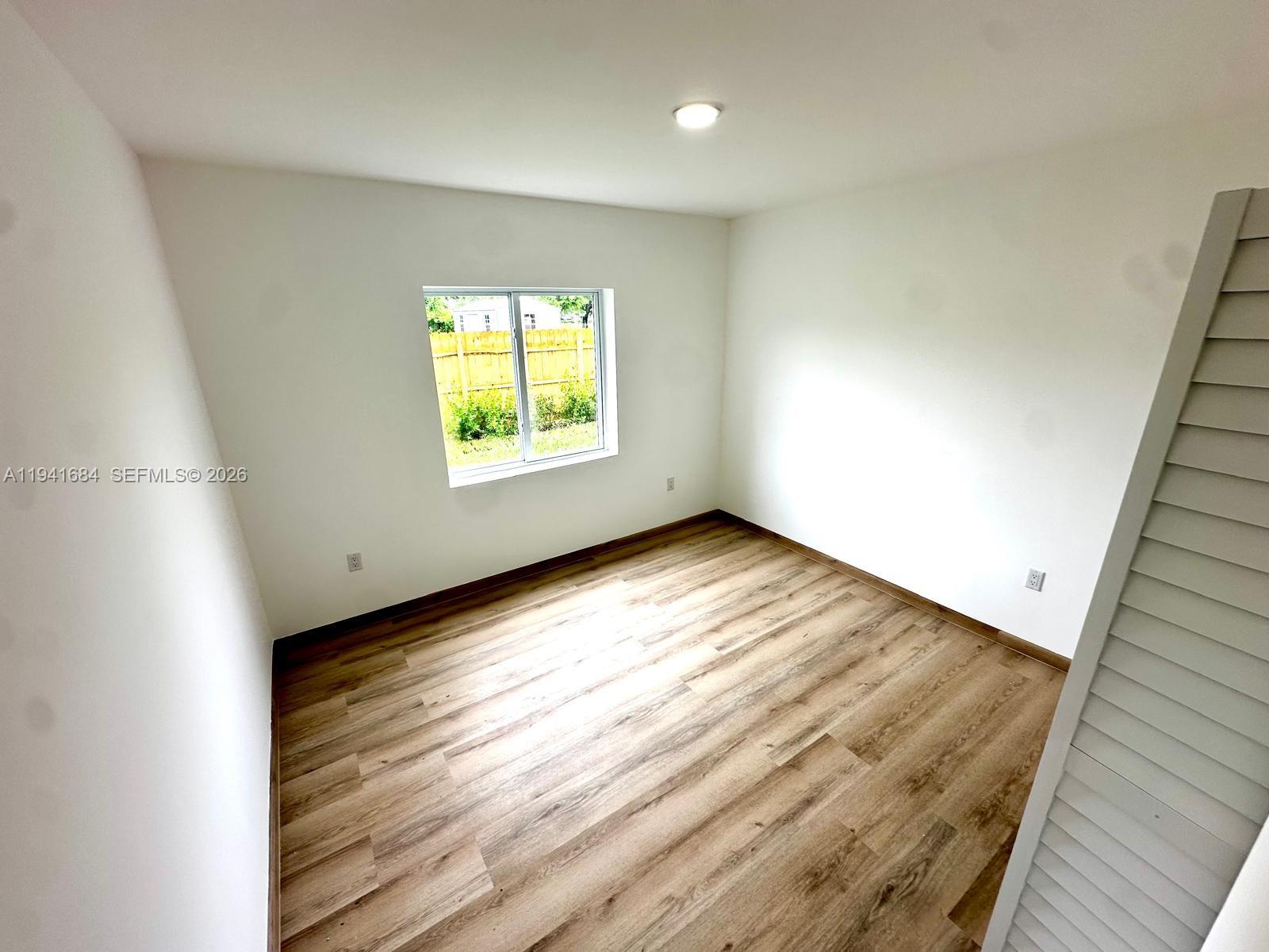 KING HOMESITES - Residential