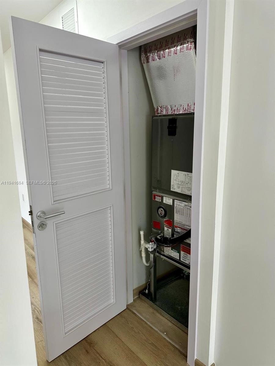 KING HOMESITES - Residential