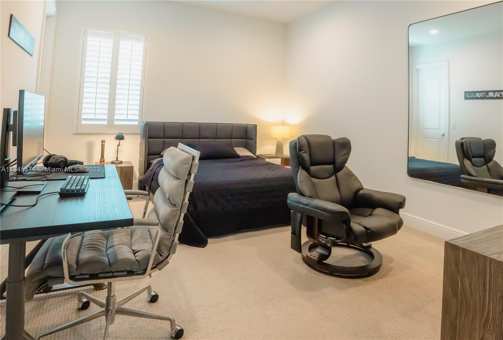 ROYAL PALM POLO PLAT - Residential