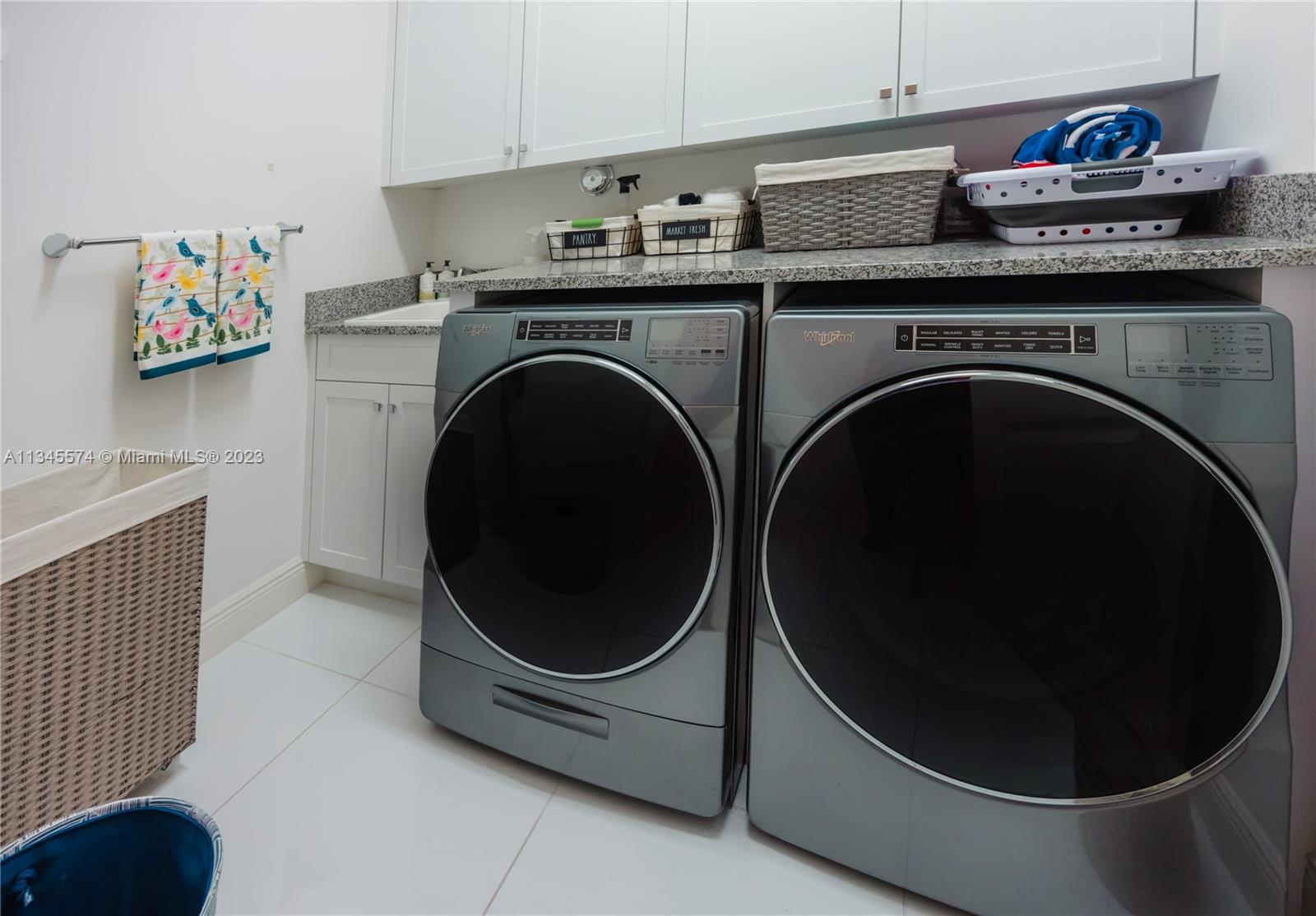 ROYAL PALM POLO PLAT - Residential