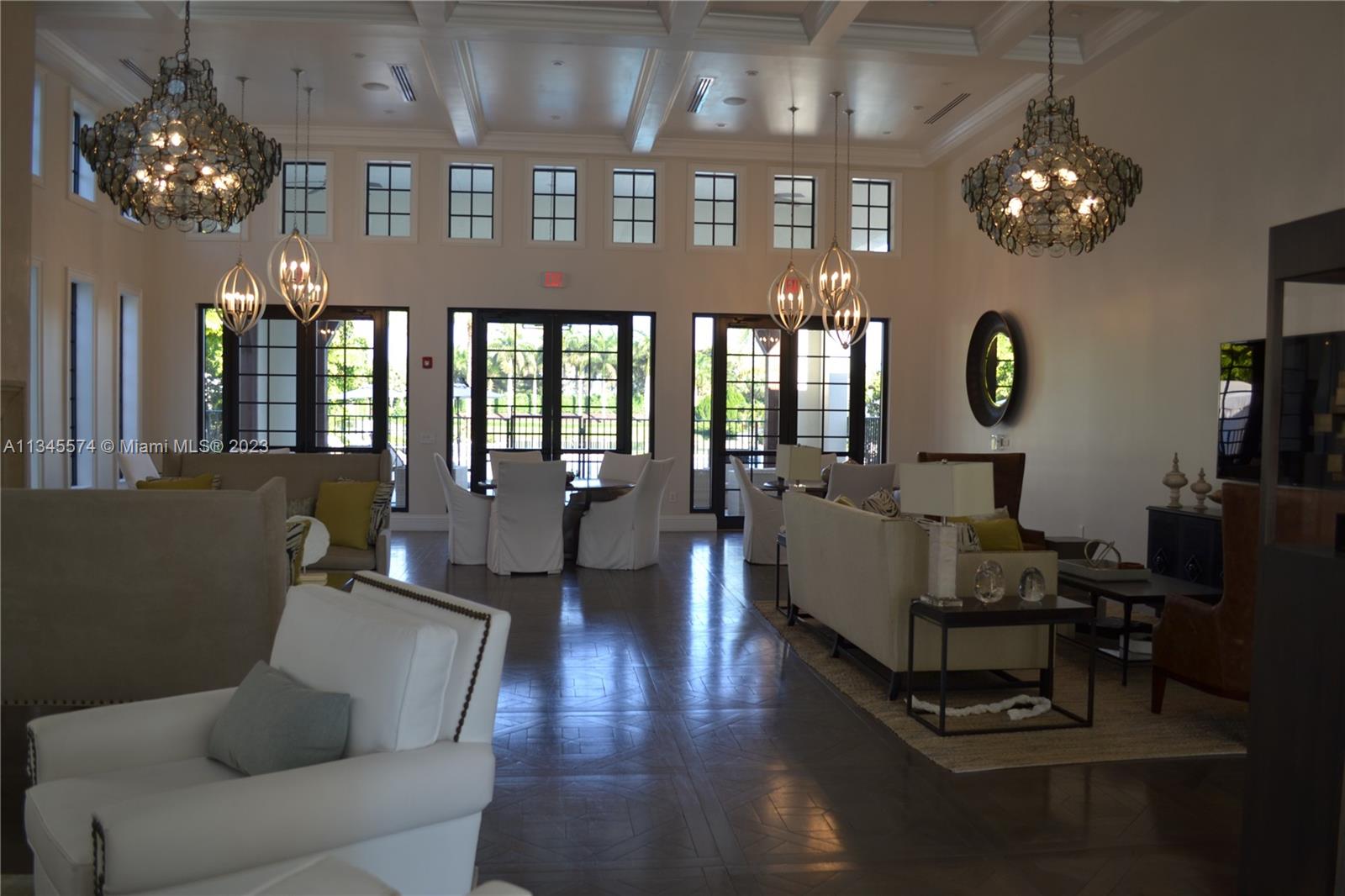 ROYAL PALM POLO PLAT - Residential