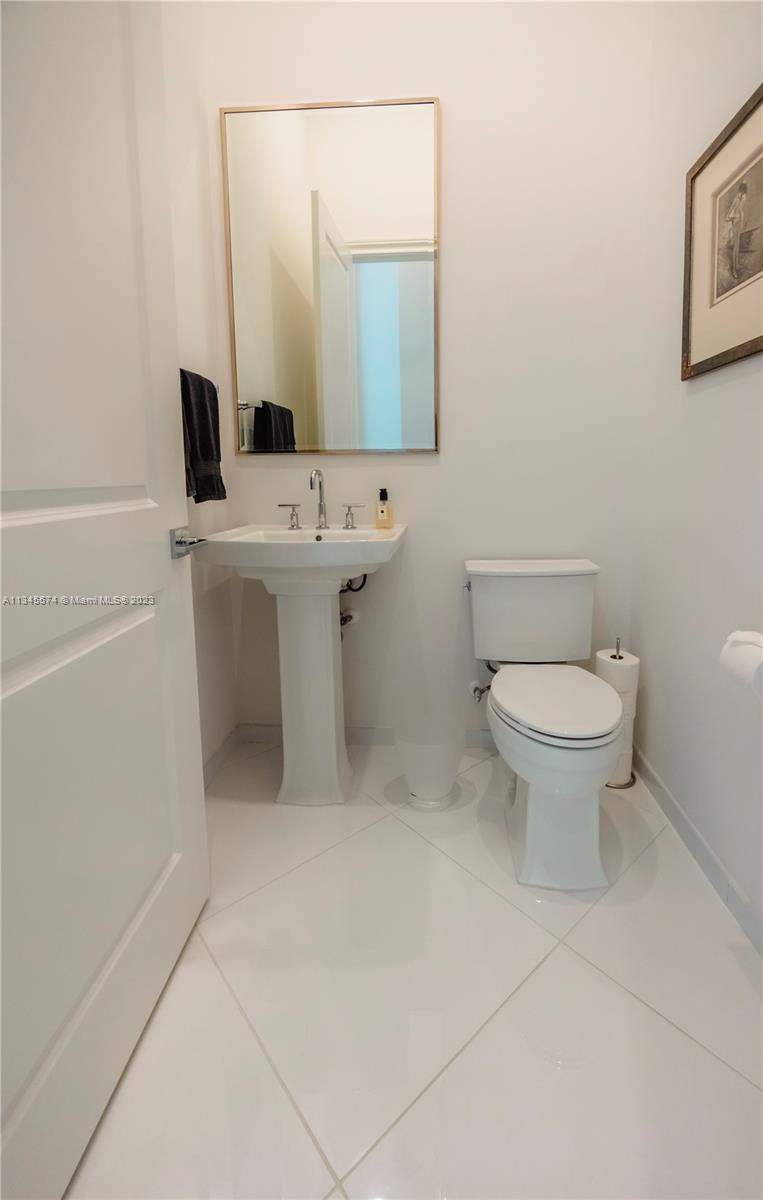 ROYAL PALM POLO PLAT - Residential