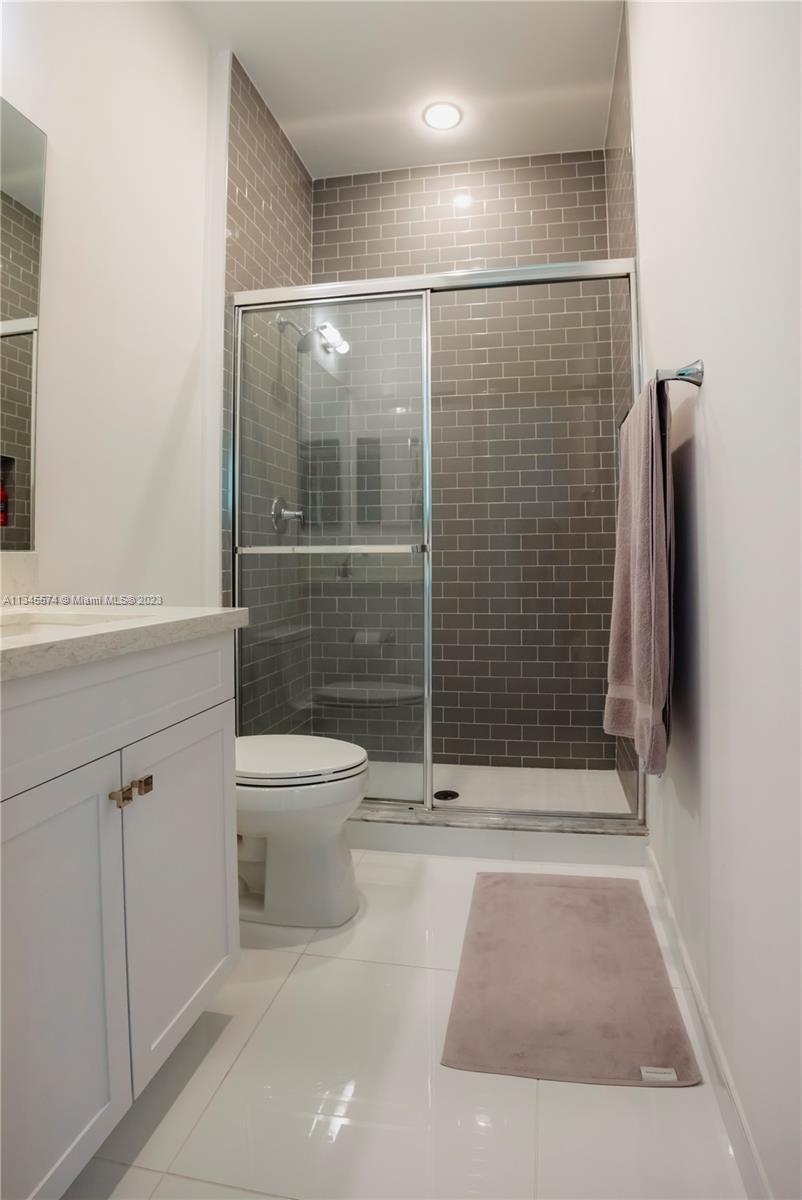 ROYAL PALM POLO PLAT - Residential