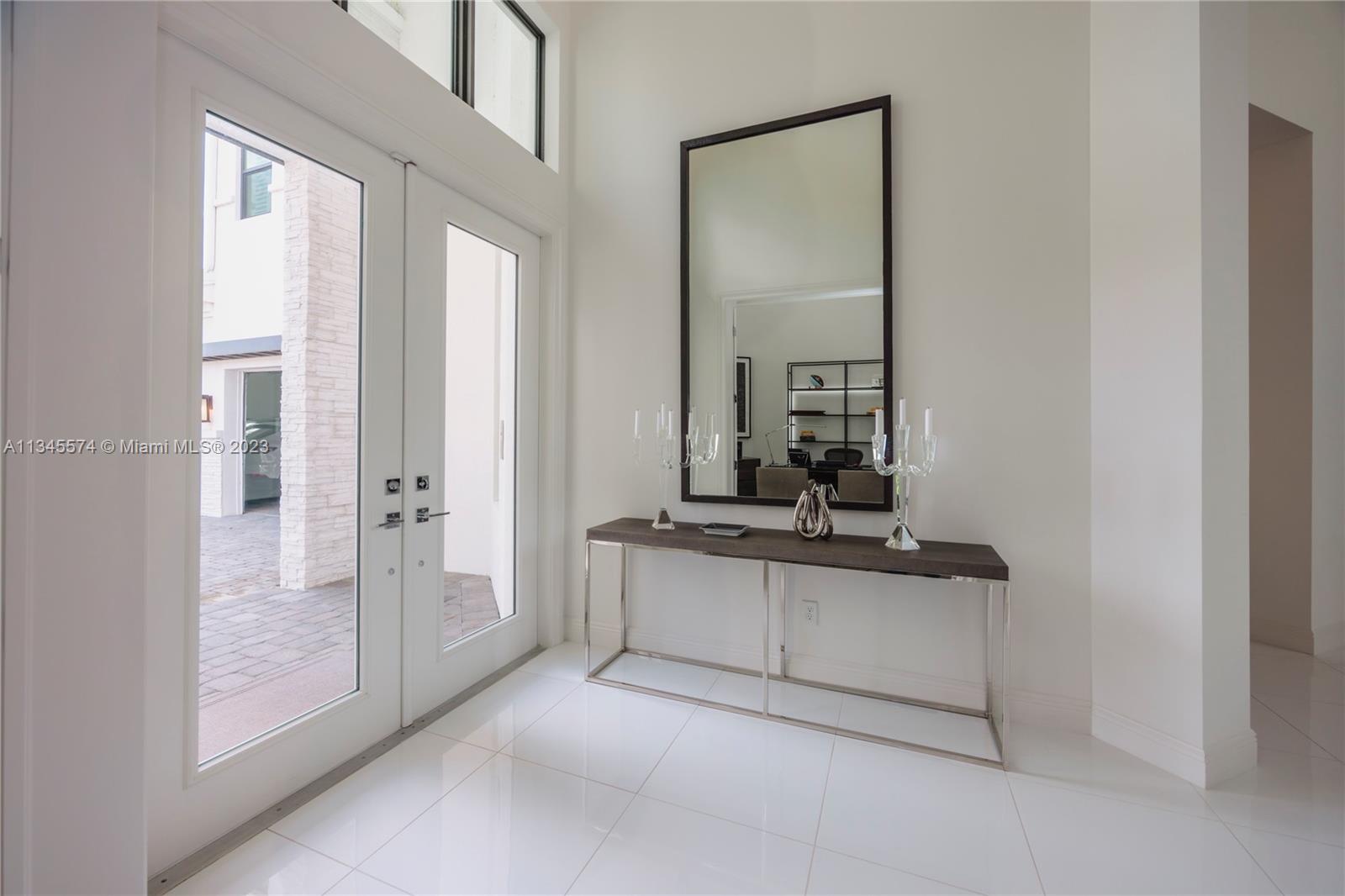 ROYAL PALM POLO PLAT - Residential