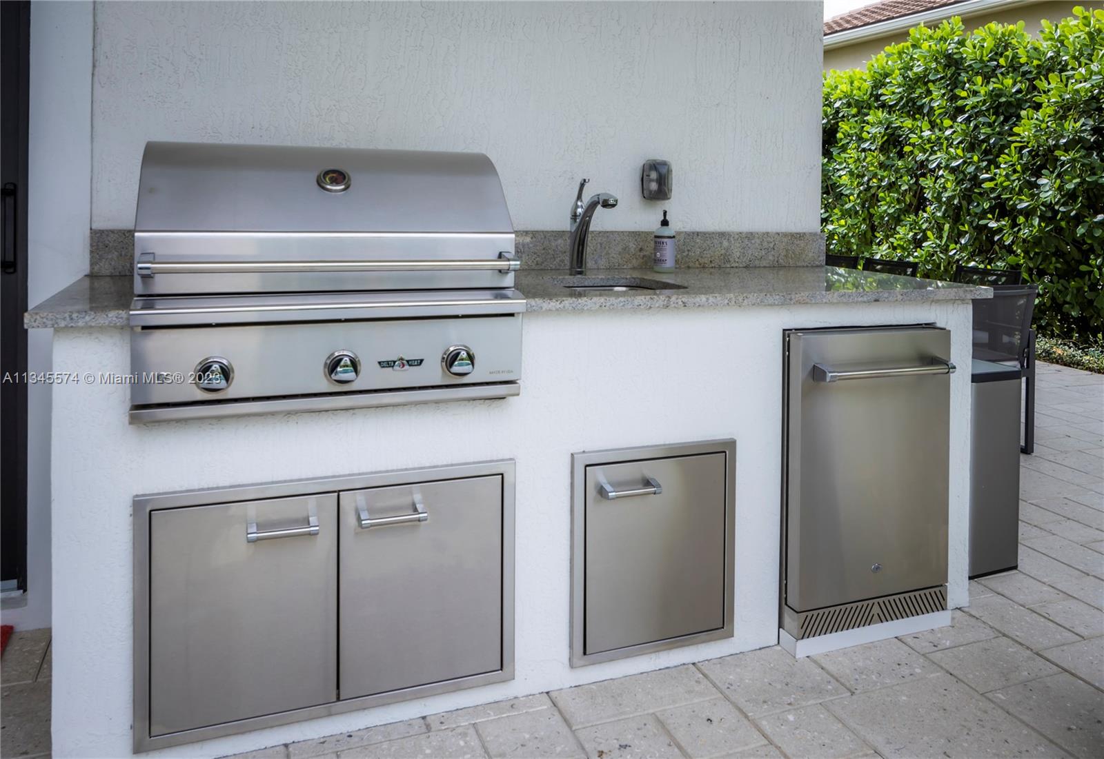 ROYAL PALM POLO PLAT - Residential