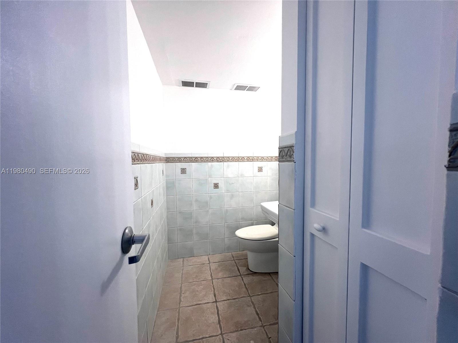 ENSENADA CONDO BLDG E-II - Residential