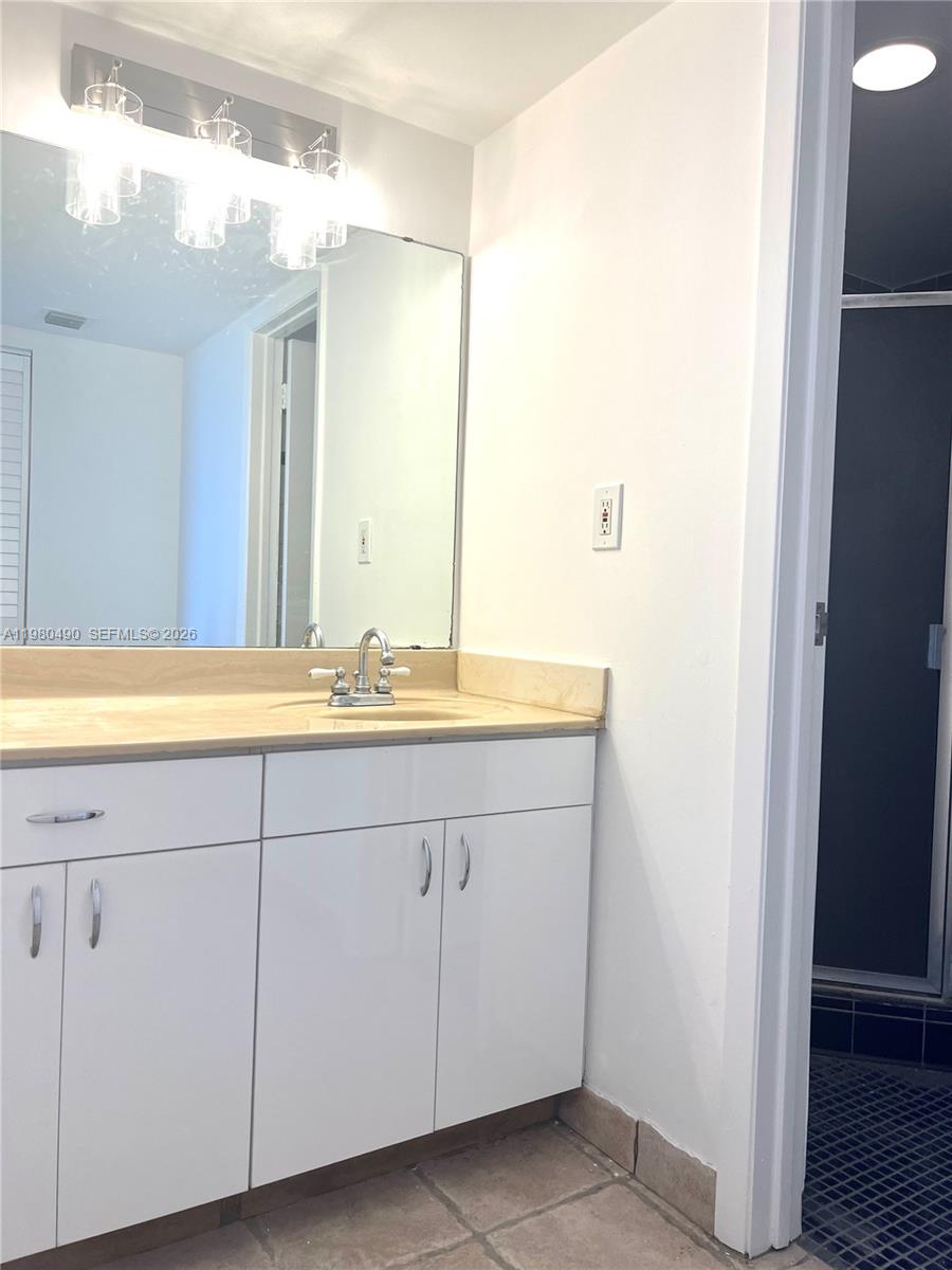 ENSENADA CONDO BLDG E-II - Residential