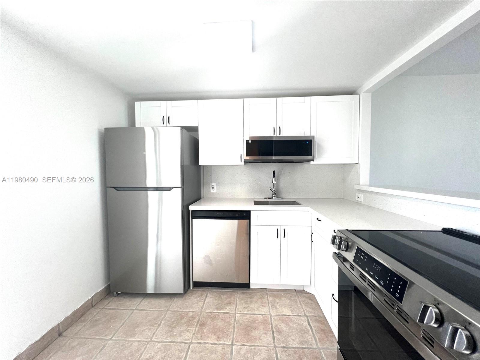 ENSENADA CONDO BLDG E-II - Residential