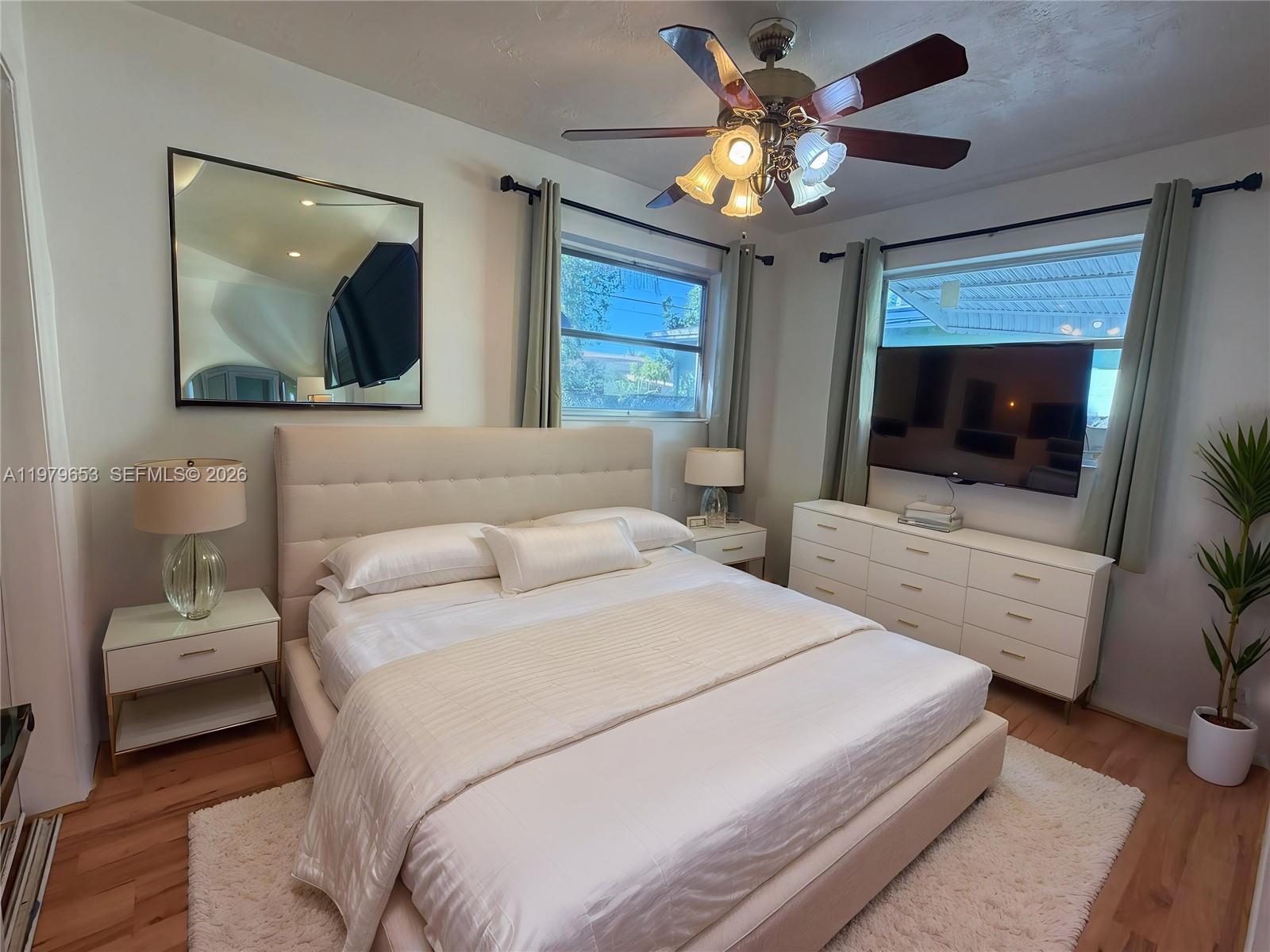 SUNRISE GOLF VILLAGE SEC - Residential