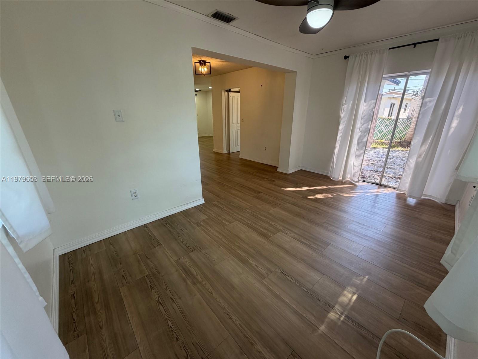 SUNRISE GOLF VILLAGE SEC - Residential