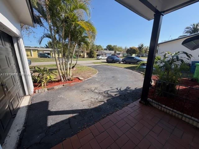 SUNRISE GOLF VILLAGE SEC - Residential