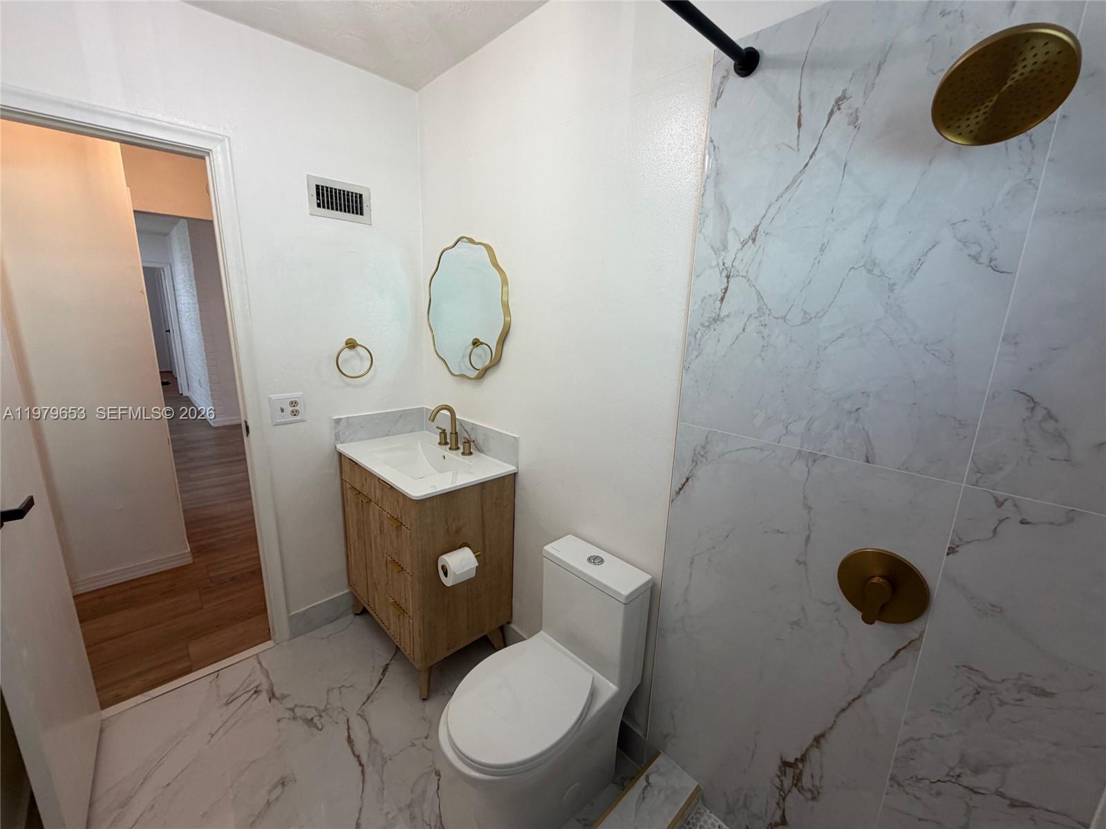 SUNRISE GOLF VILLAGE SEC - Residential