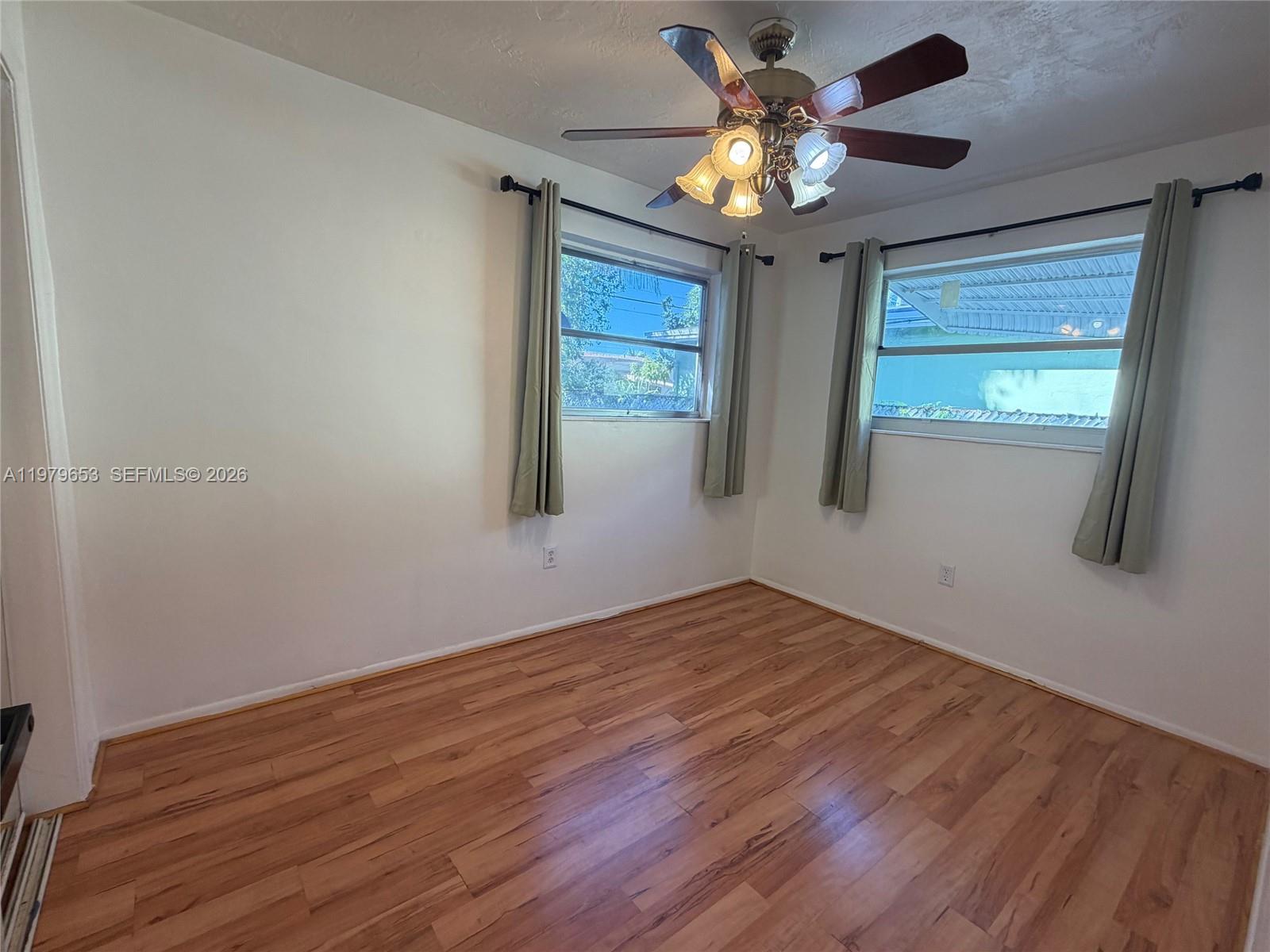 SUNRISE GOLF VILLAGE SEC - Residential