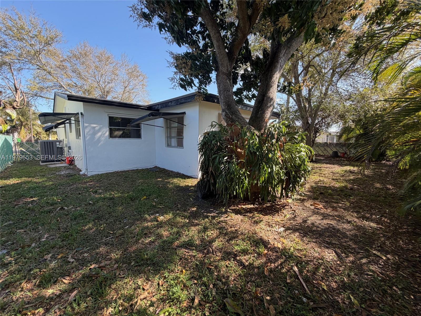 SUNRISE GOLF VILLAGE SEC - Residential