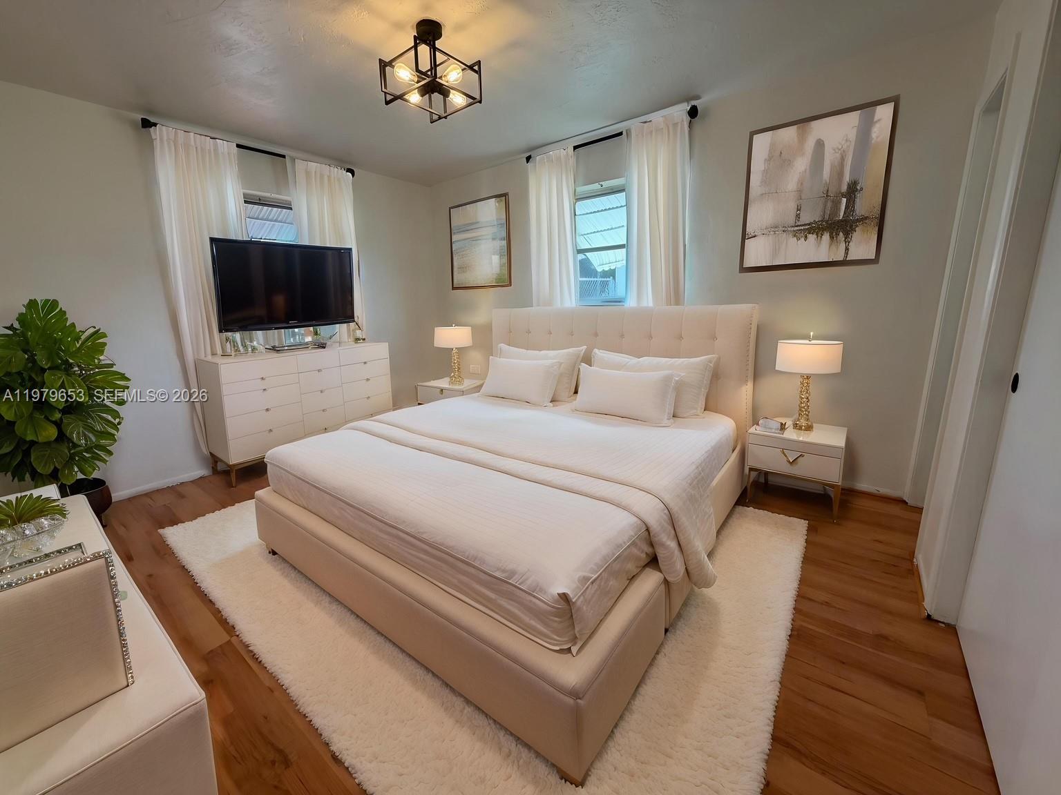 SUNRISE GOLF VILLAGE SEC - Residential