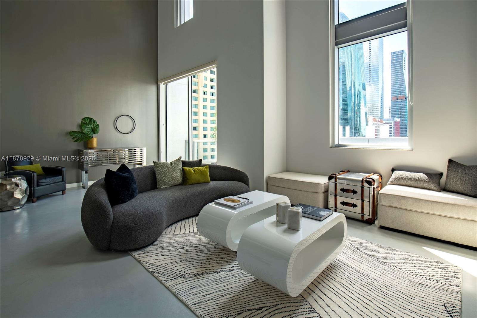 1060 Brickell Ave 1015