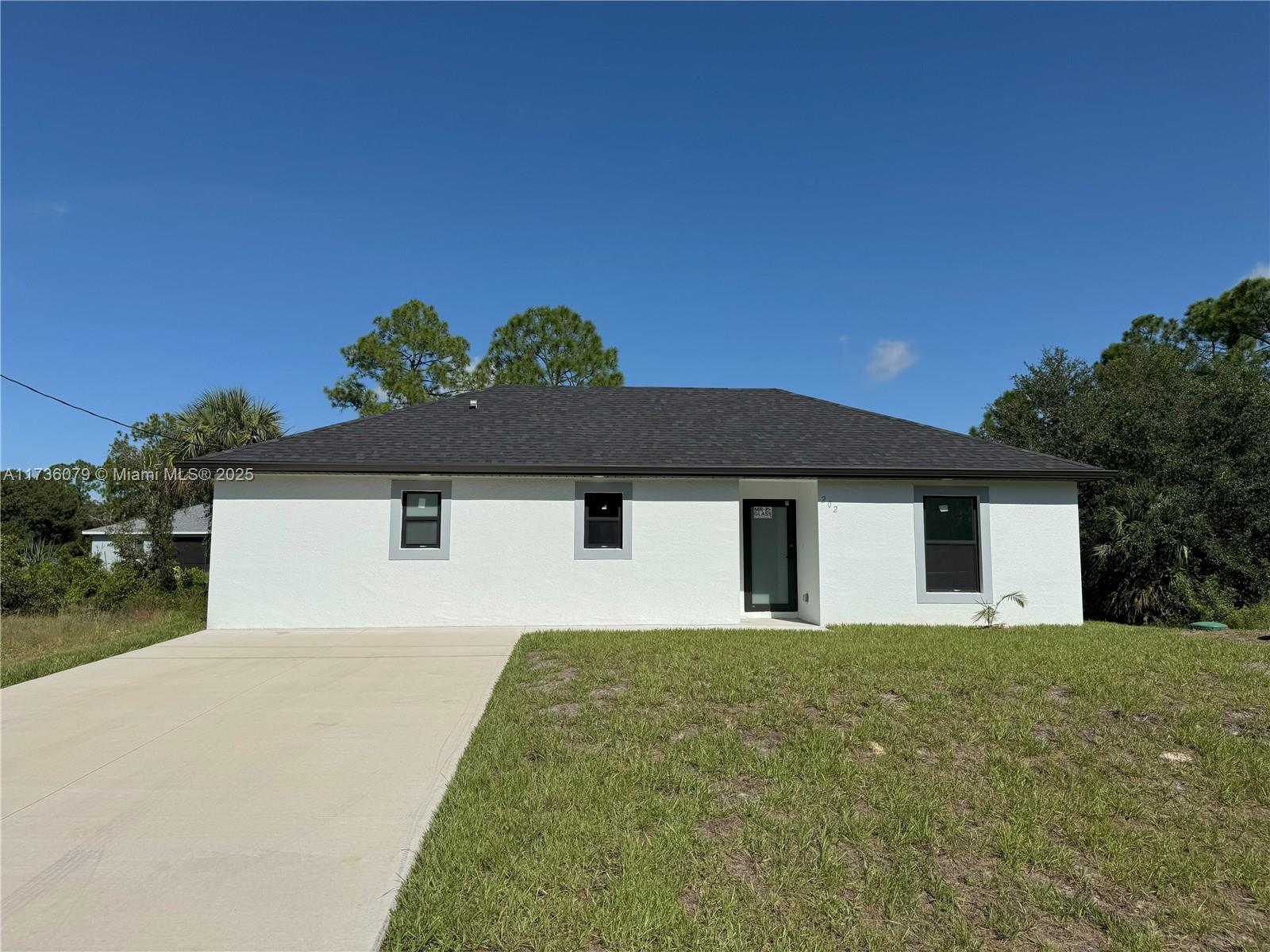 LEHIGH ACRES - Residential