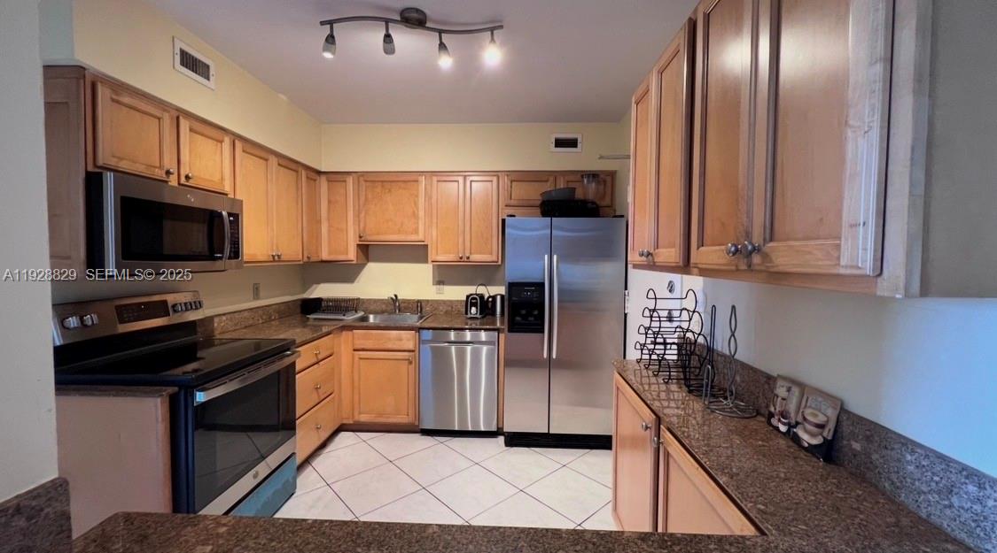 SEACOAST 5151 CONDO - Residential Lease