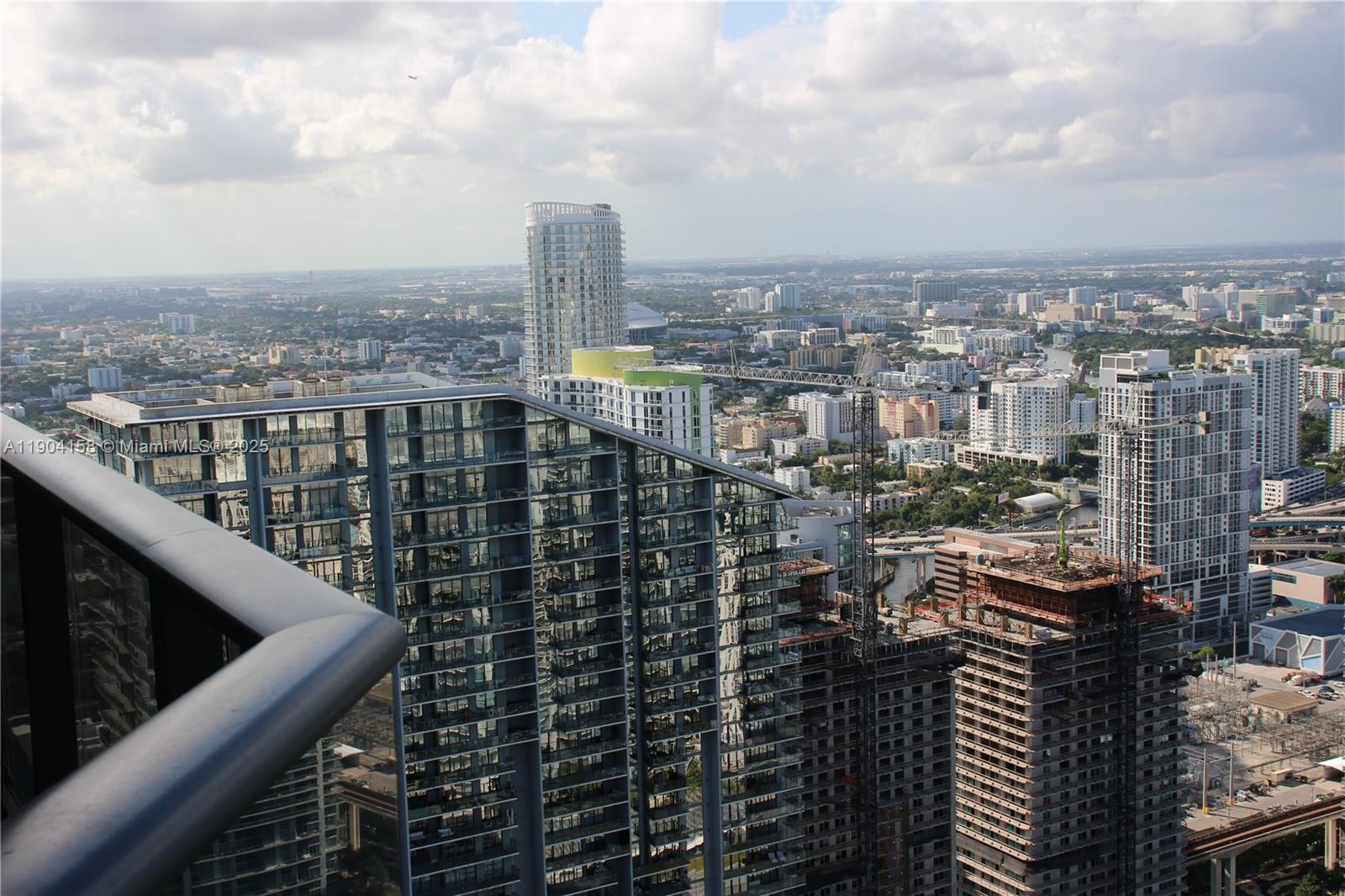 801 SMA RESIDENCES CONDO - Residential Lease