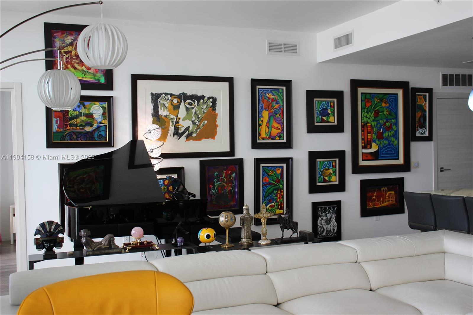 801 SMA RESIDENCES CONDO - Residential Lease