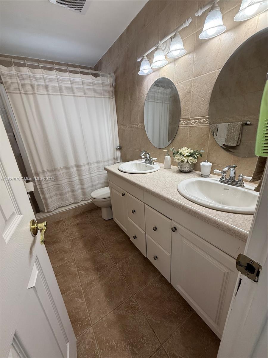 DRIFTWOOD ACRES - Residential Lease