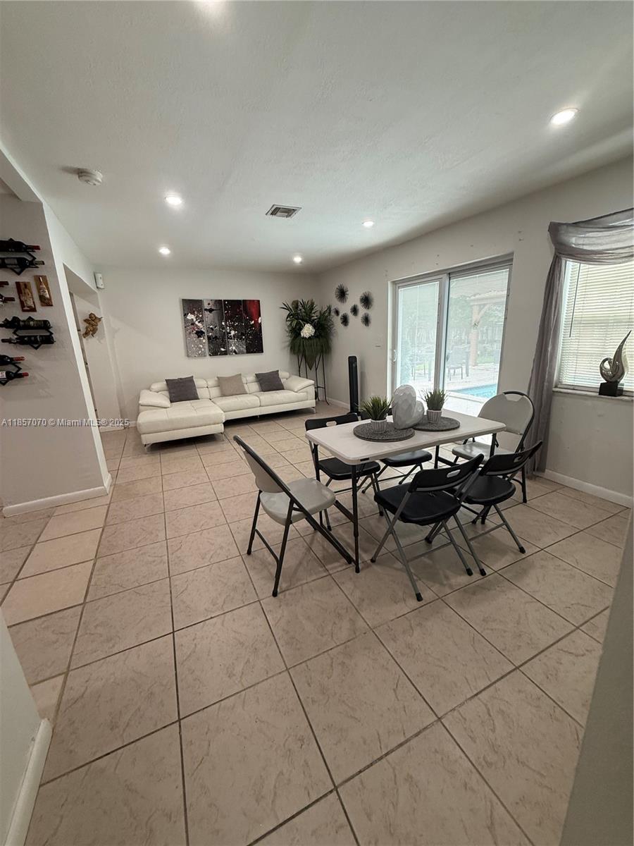 DRIFTWOOD ACRES - Residential Lease