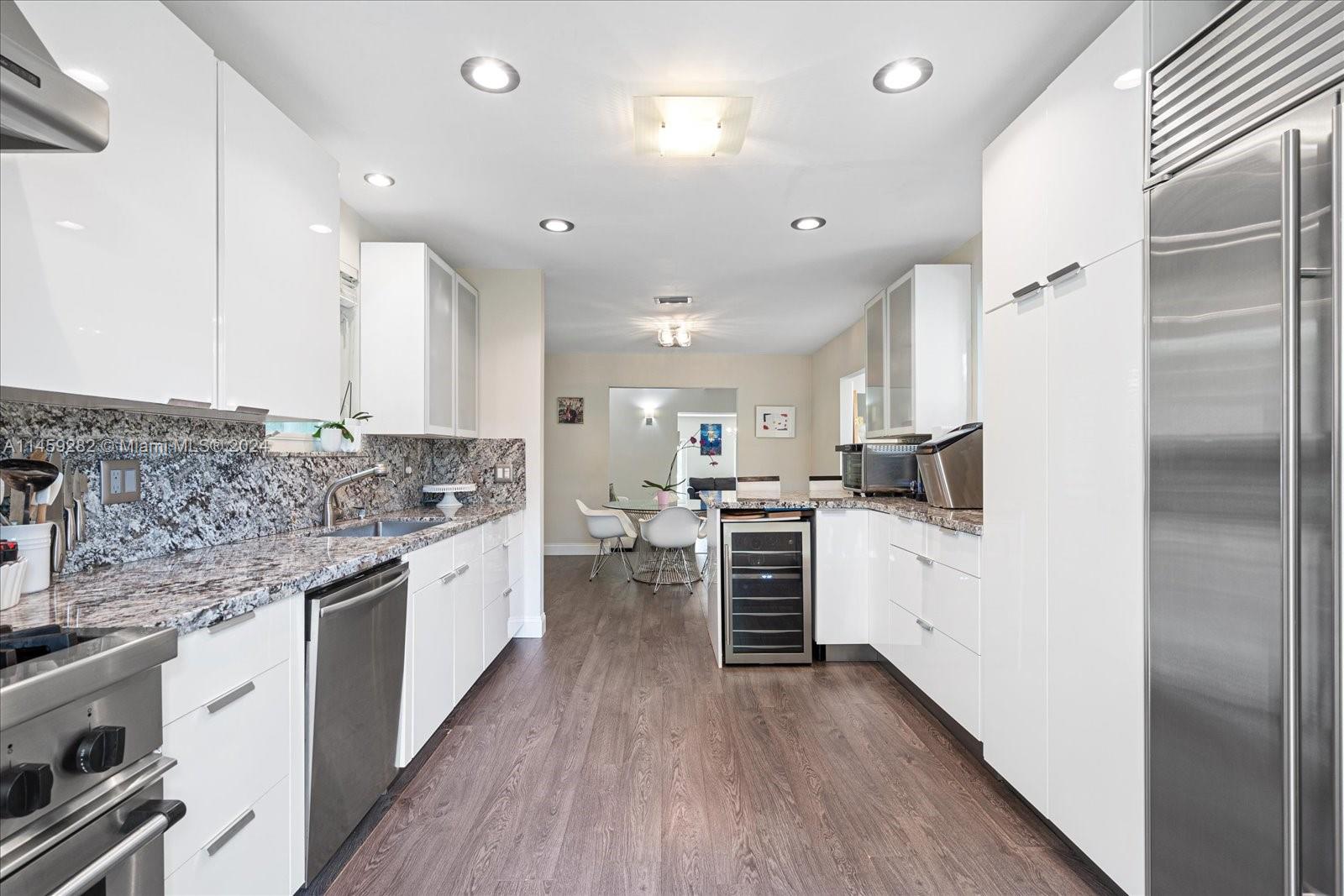 DI LIDO ISLAND - Residential