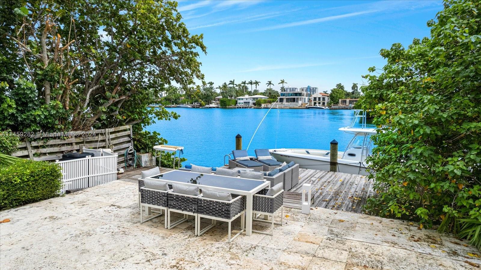 DI LIDO ISLAND - Residential